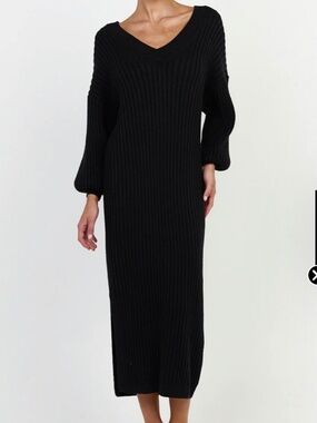 KARTIA MIDI DRESS In Black